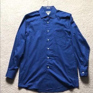 Van Heusen - Long Sleeve - Dress Shirt - (Reg Fit)